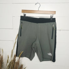 Load image into Gallery viewer, The North Face Men&#39;s Tech Shorts