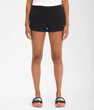 Load image into Gallery viewer, The North Face Women&#39;s Half Dome Logo 3&#39;&#39; Shorts